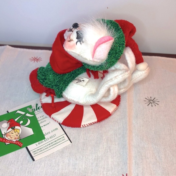 Vintage Annalee White Christmas Mouse Figure Doll - Picture 4 of 8